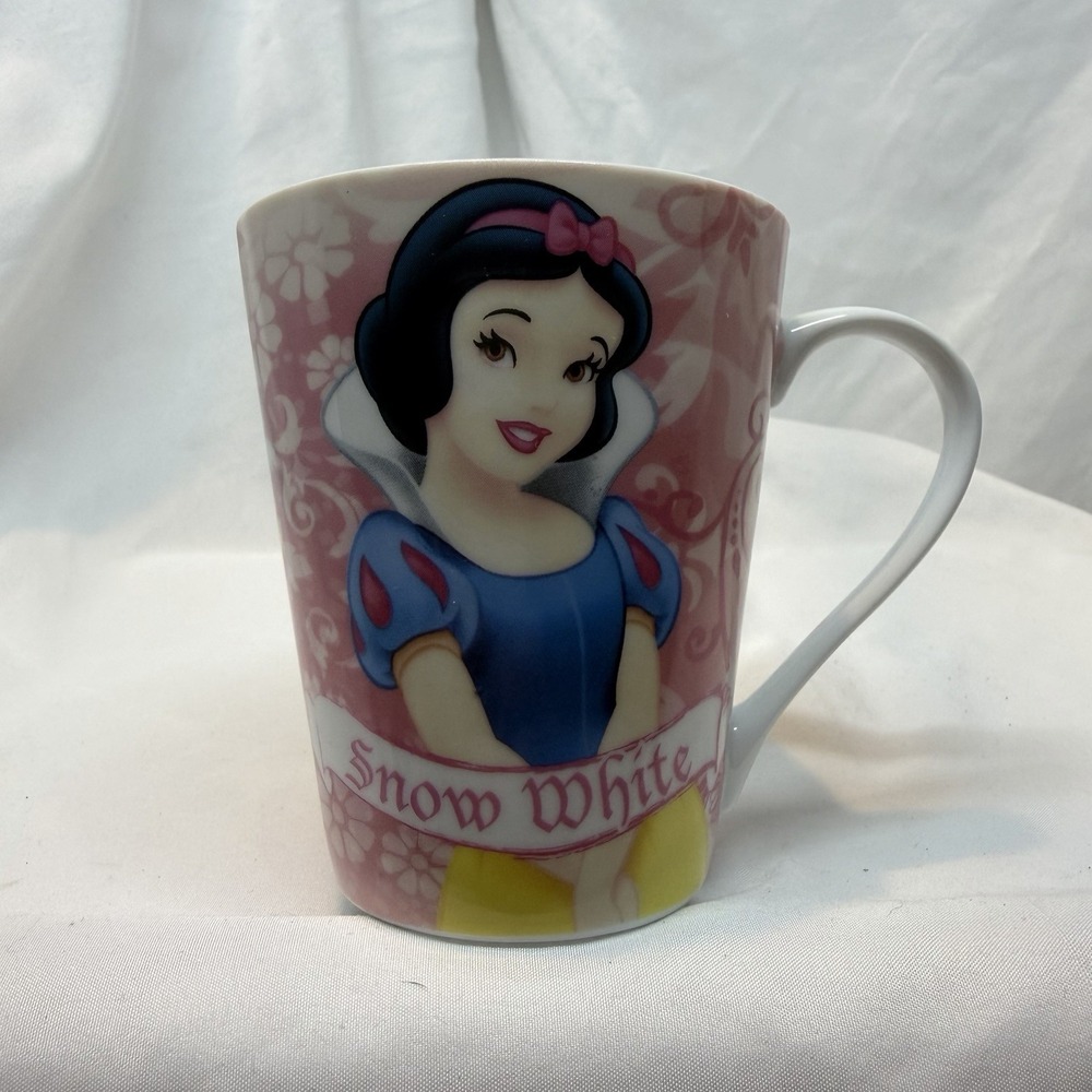 Disney Princess Pink Ceramic Coffee Tea Cup Mug‎ Snow White 10oz
